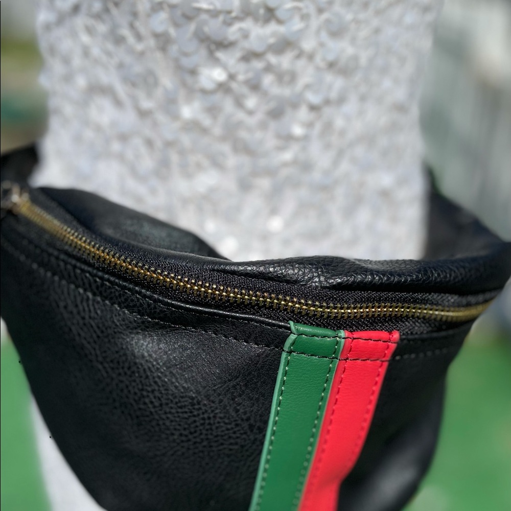 Belted Bag Green & Red Striped - Picture 7 of 7